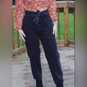 NWT Boutique Le Lis Black Tie Jeans
